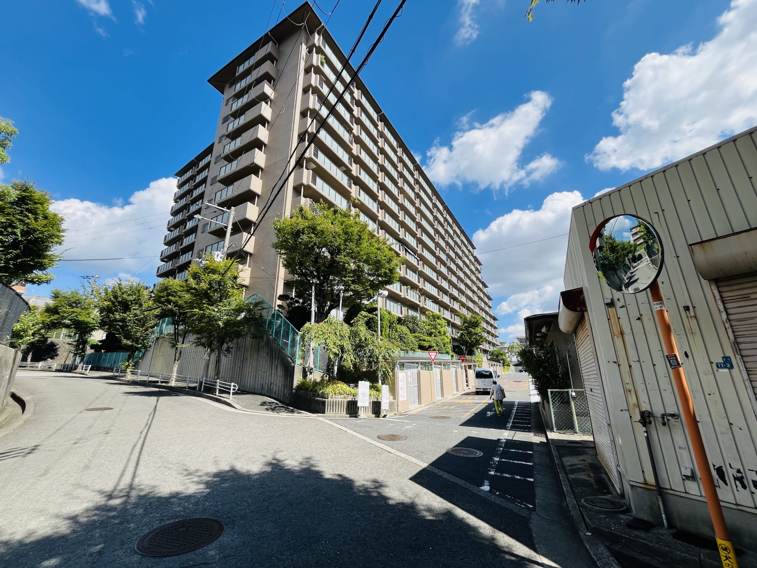 ユニハイム千里丘吹田清水9階 中古マンション販売中