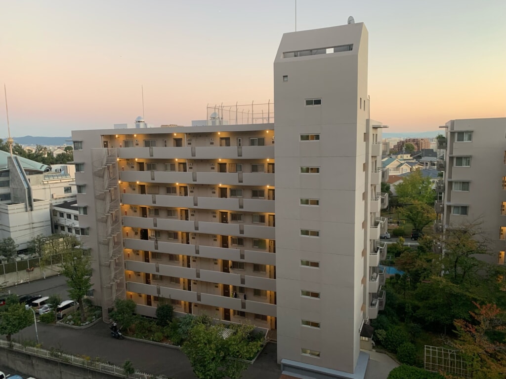 日興千里台スカイタウンC棟