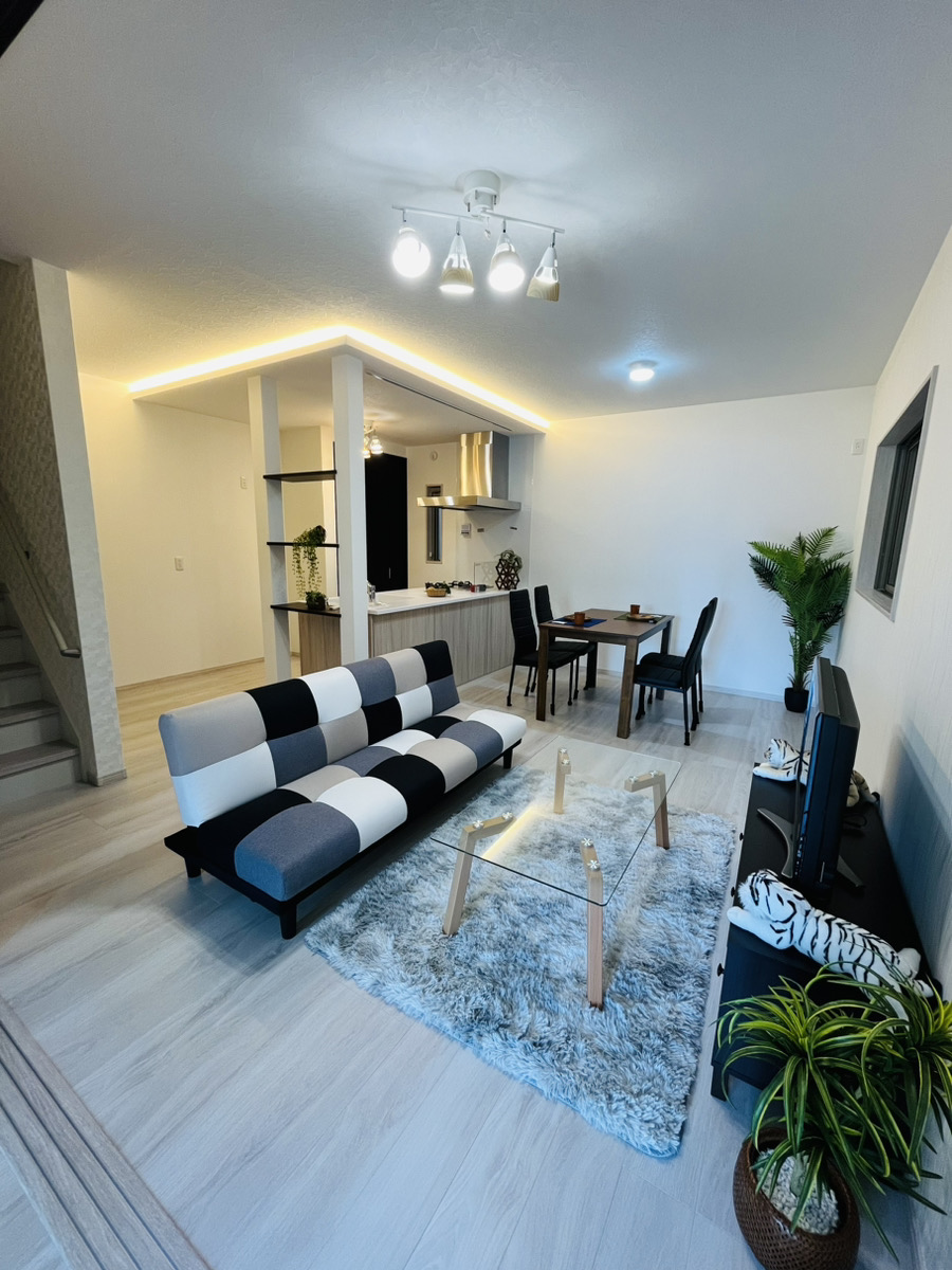 LINO茨木市春日3丁目 ご契約ありがとうございました! LINO茨木市春日3丁目 ご契約ありがとうございました!