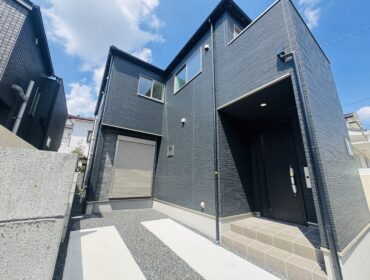 豊中市上野東1丁目 価格変更！ ★土地30坪以上×4LDK★ 新築戸建て